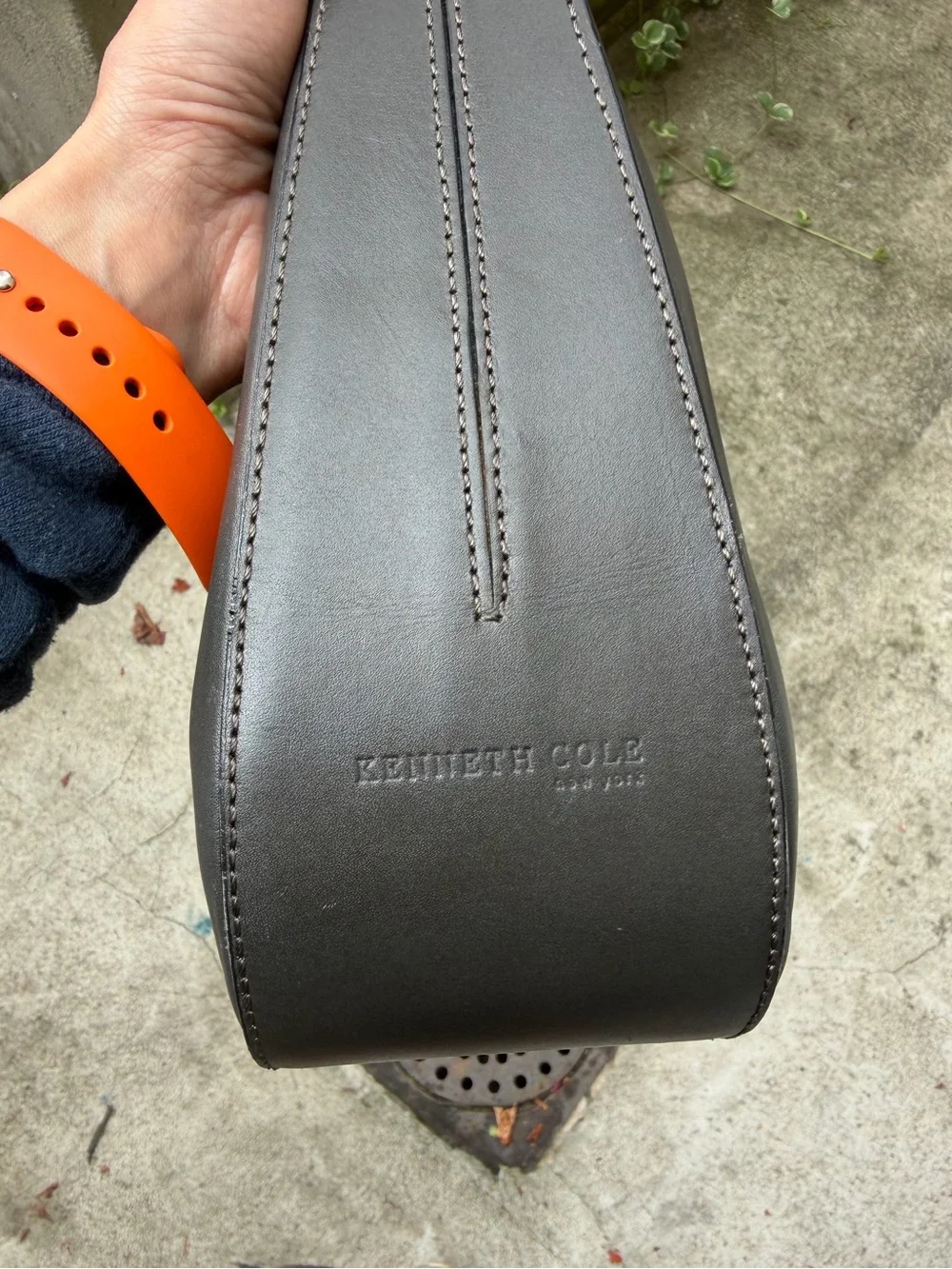 Gorgeous vintage deep grey Kenneth Cole Shoulder Bag all leather